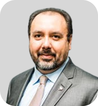 Roman Venegas, LCSW at PsychPlus