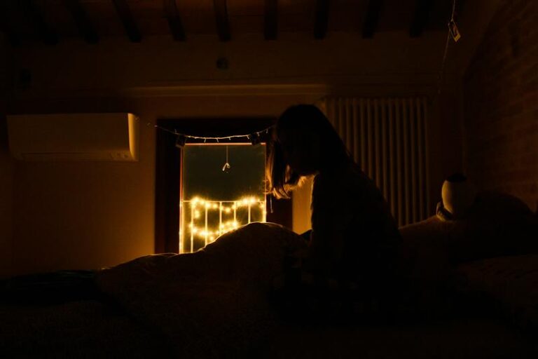 Sleep Revenge Procrastination: Why You Stay Up Late Knowing You Shouldn’t 